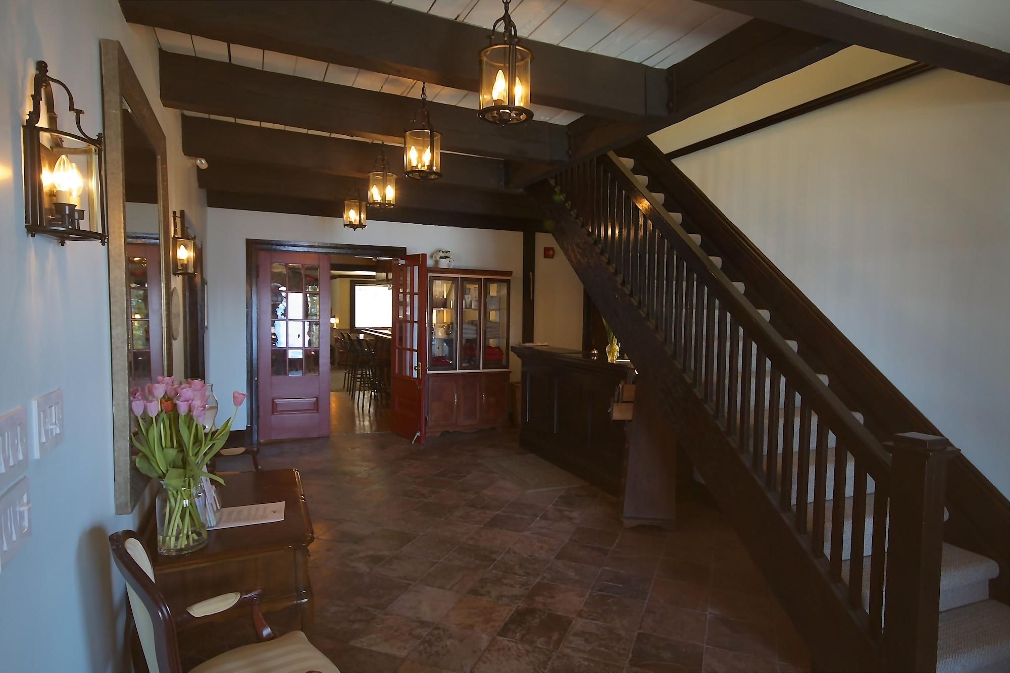 Sir Sam'S Inn & Spa (Adults Only) Халибъртън Екстериор снимка